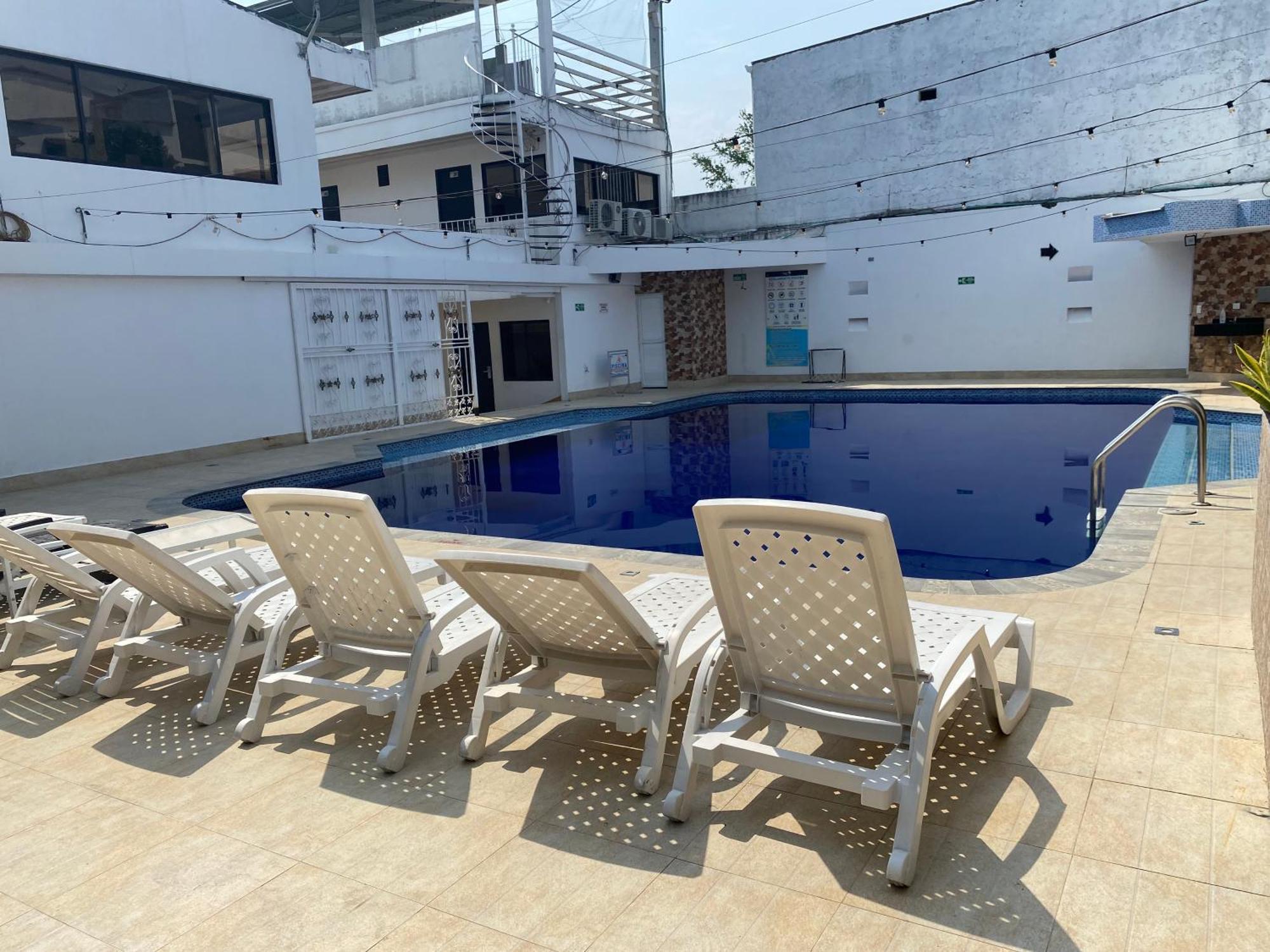 חירארדוט Hotel Deluxe Oasis De La Colina מראה חיצוני תמונה