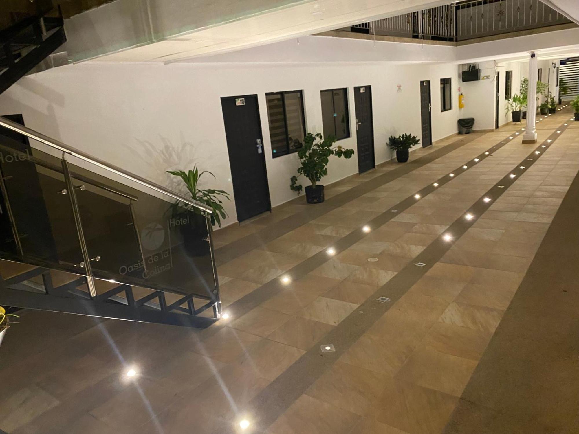 חירארדוט Hotel Deluxe Oasis De La Colina מראה חיצוני תמונה