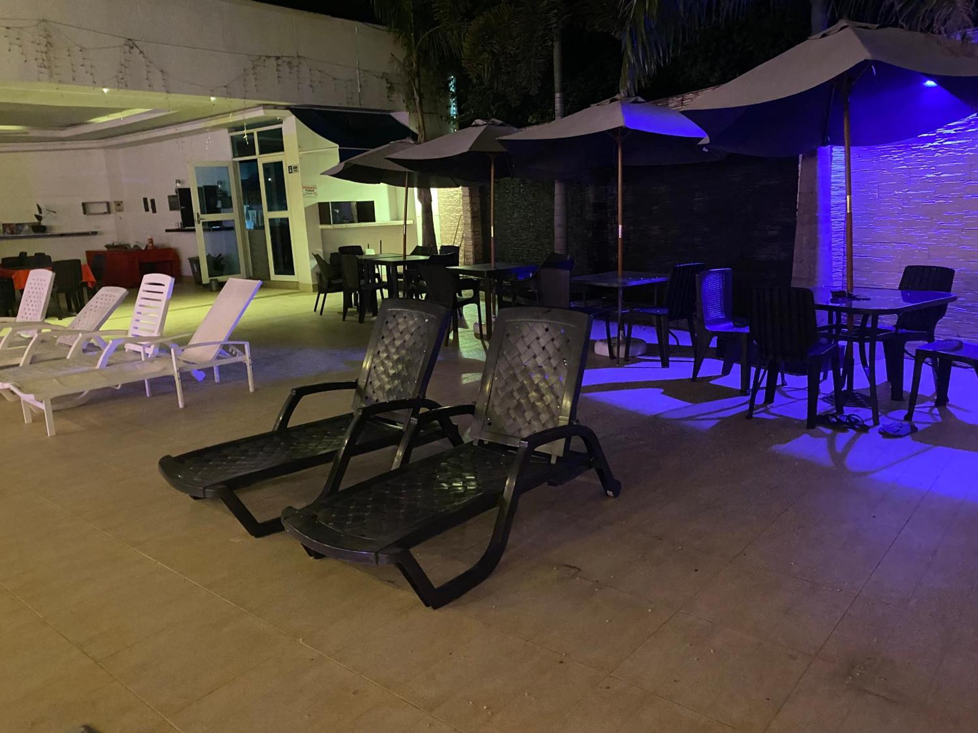 חירארדוט Hotel Deluxe Oasis De La Colina מראה חיצוני תמונה